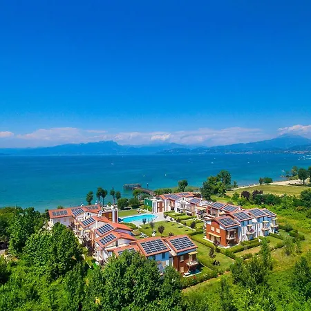 Borgo Gasparina By Wonderful Italy * Castelnuovo del Garda